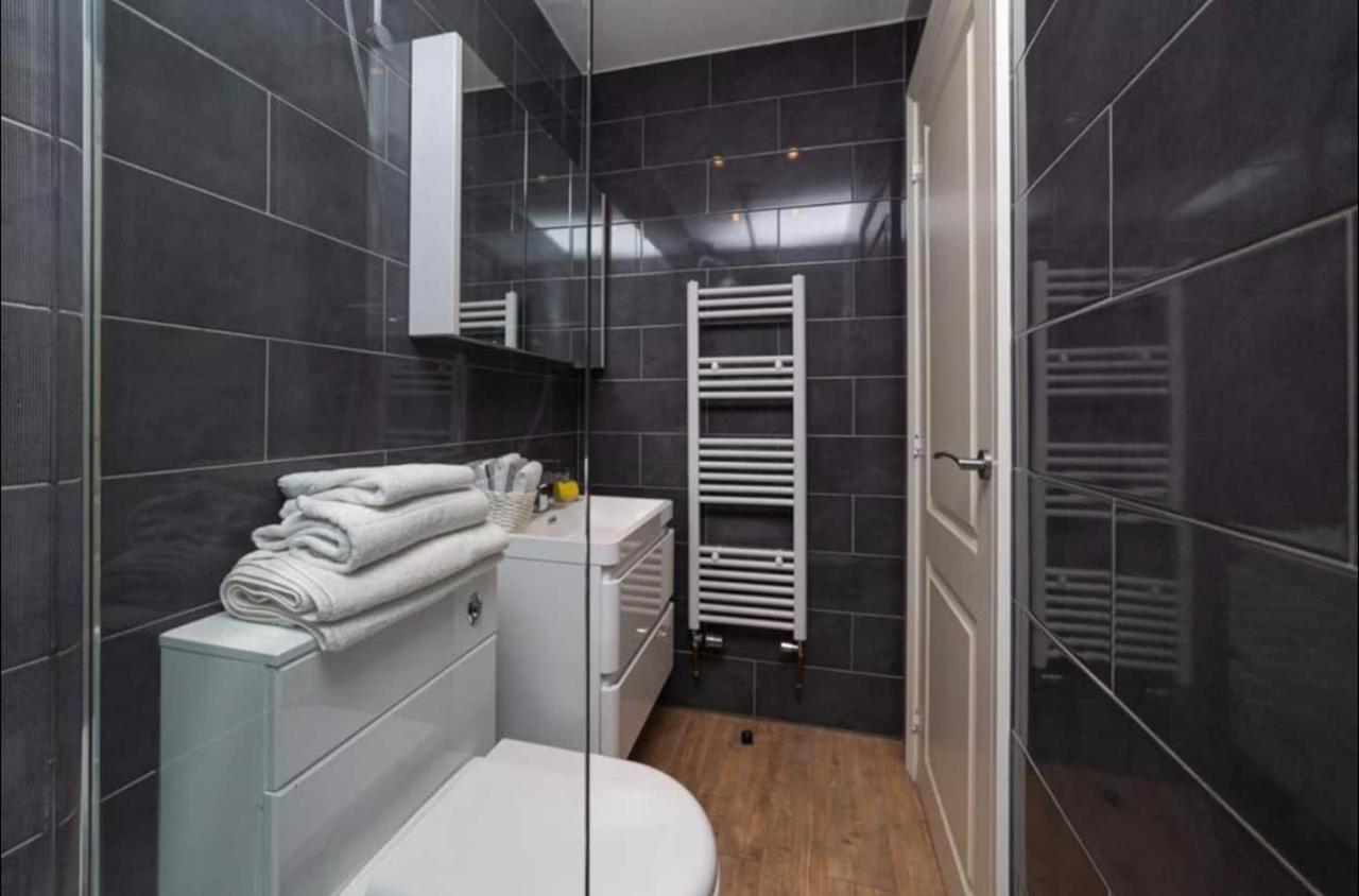 Beautiful 1Bd Apartment On The King'S Road Chelsea Londres Exterior foto